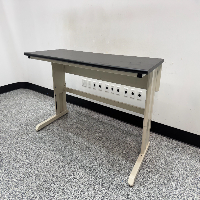 6' Laboratory Bench image 1